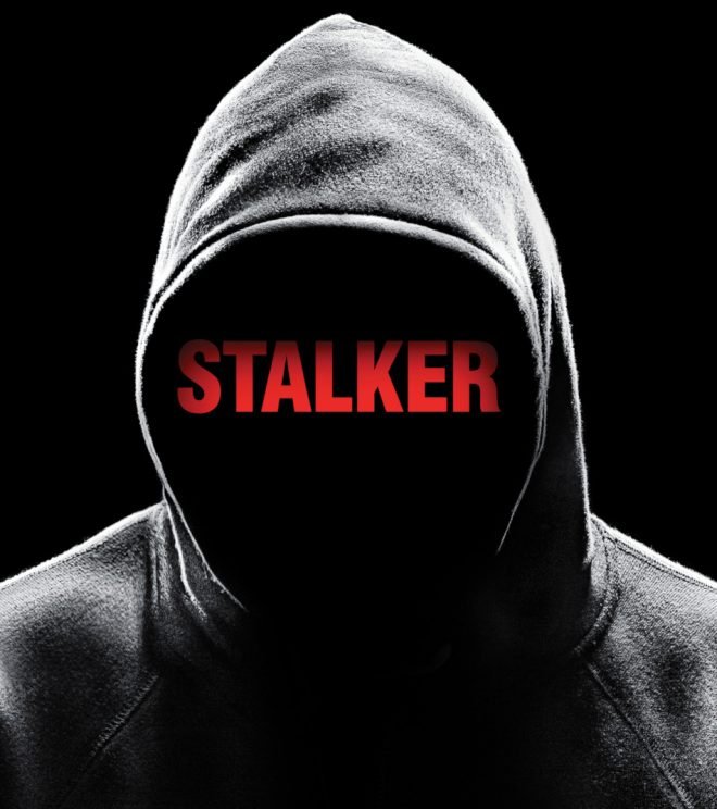 Stalking: Η ψυχολογία της εμμονής